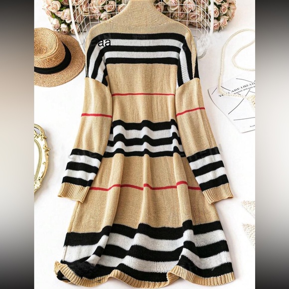 Luxe Plus Size Loose Fit Drop Shoulder Long Sleeve Striped Long Duster Cardigan - Picture 2 of 4